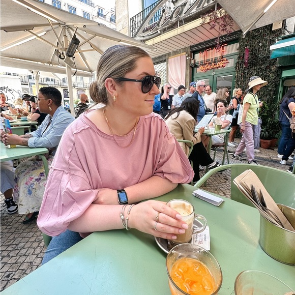 MEET THE POSHER - Picture 2 of 2